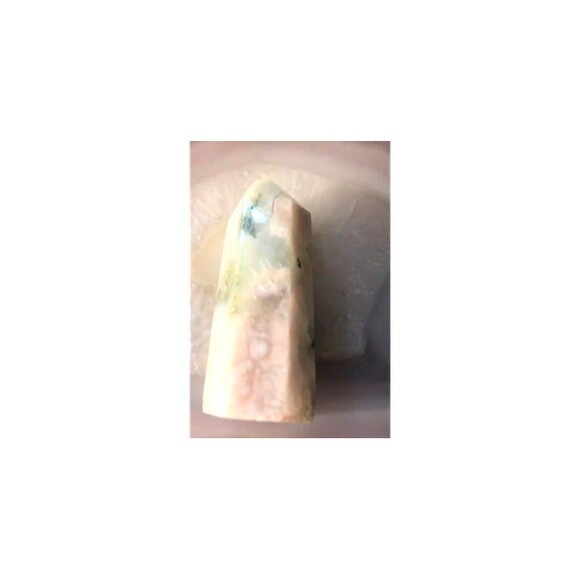 Genuine Green Flower Agate Tower - Picture 2 of 7